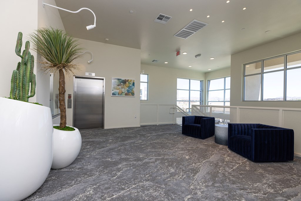 clubhouse upstairs landing