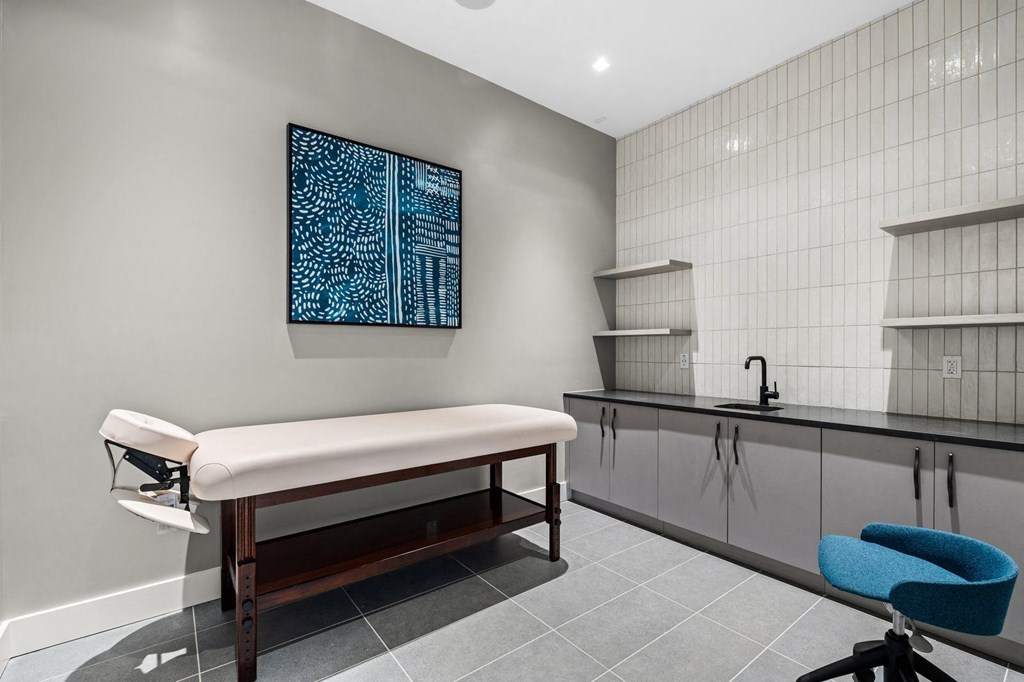 massage therapy room at Mira apartments