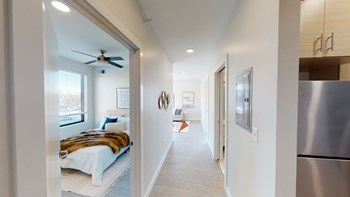 2530 University Avenue Studio-2 Beds Apartment for Rent - Photo Gallery 4