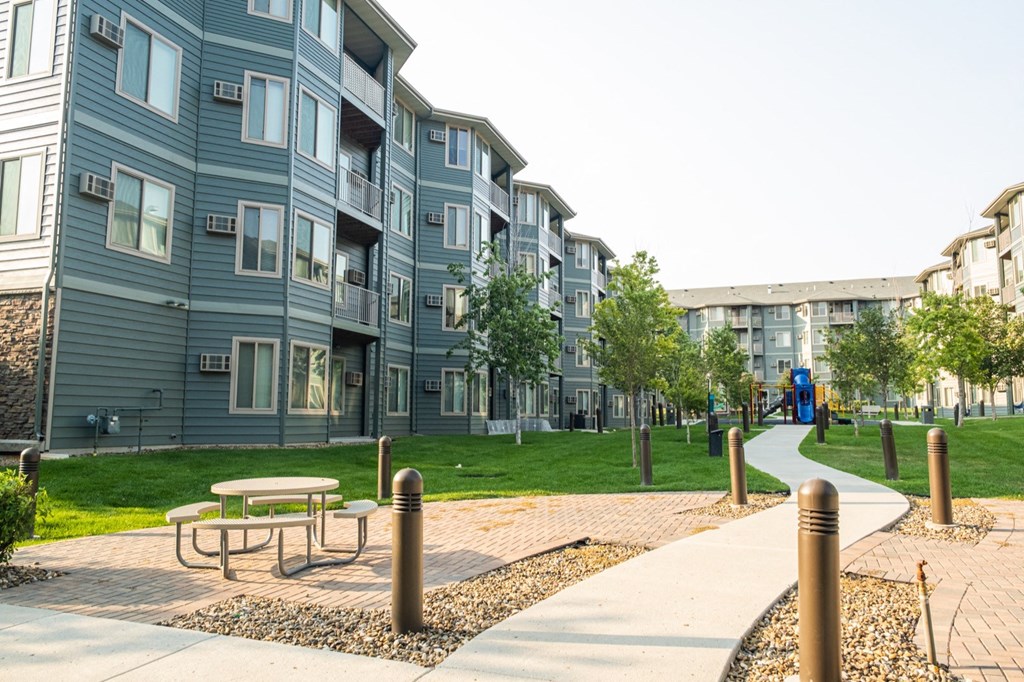 Eagle Crest Exterior