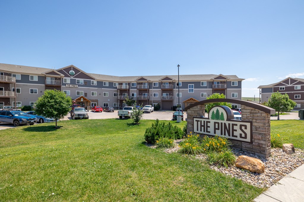 the pines of burnsville apartment for rent in burnsville, mn