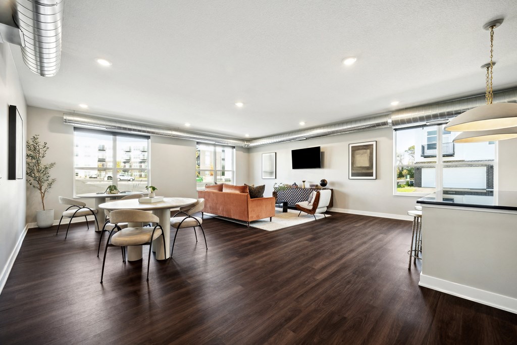 The Espen Residences is a similar property to Cedrics Landing located in Oakdale