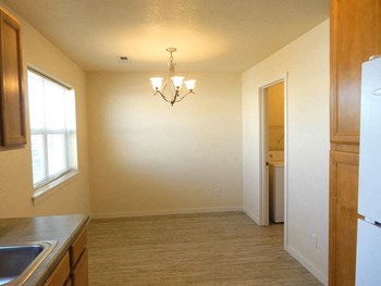 Union Place Dining Room - Photo Gallery 4