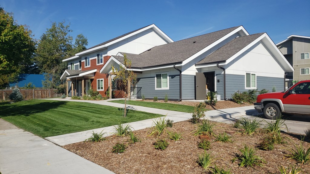 Alpenglow Alternate Exterior View