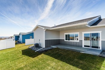 2929 3rd Ave. N, Ste. 538 3 Beds House for Rent - Photo Gallery 3