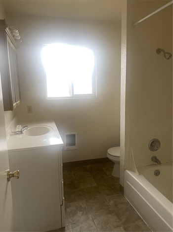 Chemawa Village Unit Bathroom - Photo Gallery 6