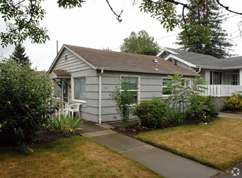 Highland Cottages Exterior Alternate View - Photo Gallery 2