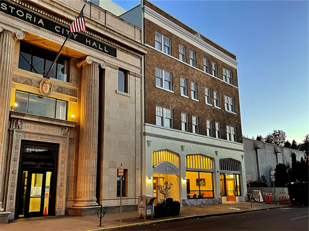 The exterior of the historic Storonia City Hall building is shown.