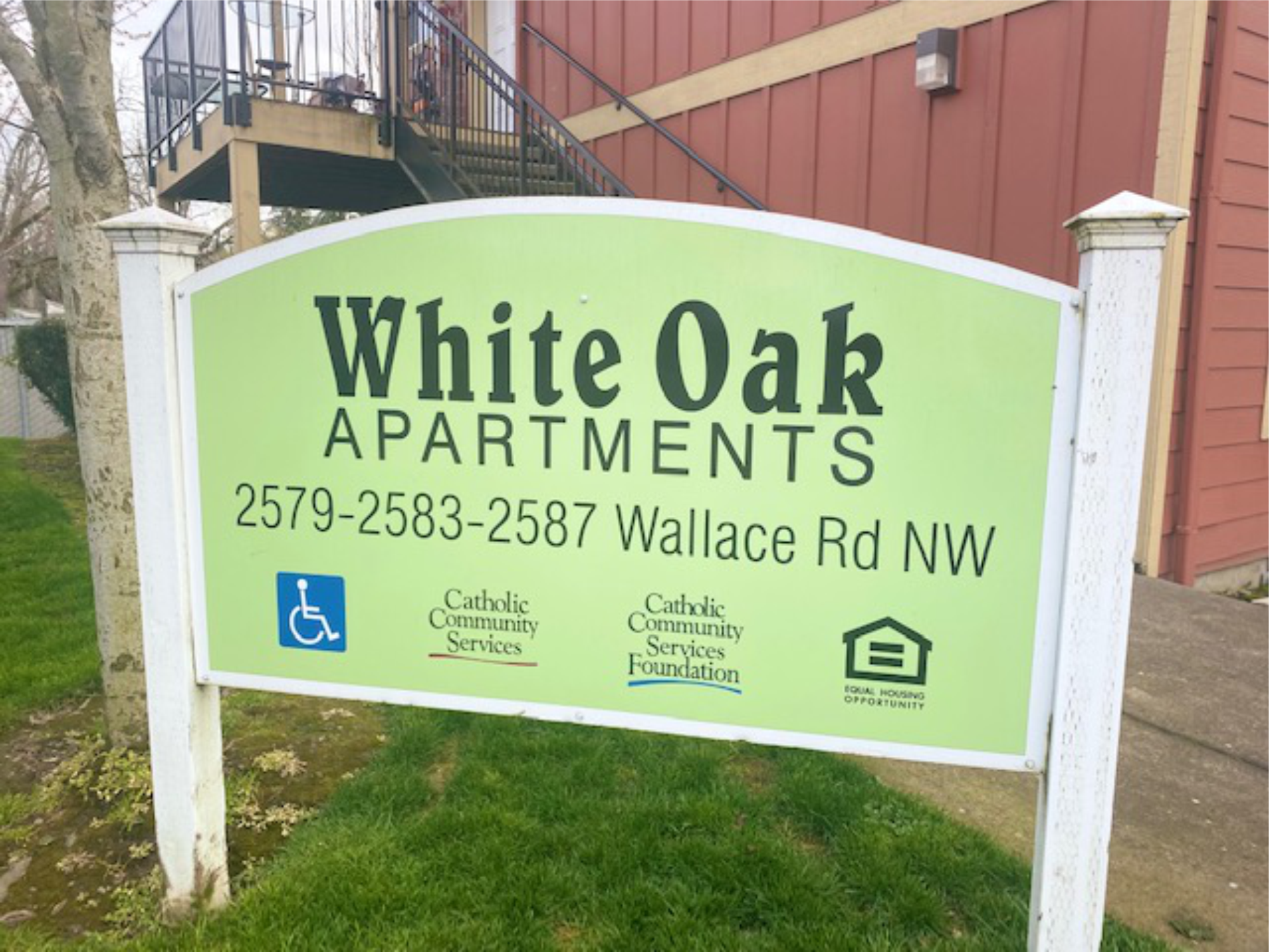 White Oak Apartments