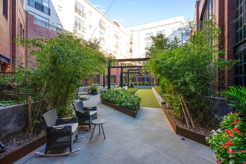 Exterior view at Park Kennedy, Washington