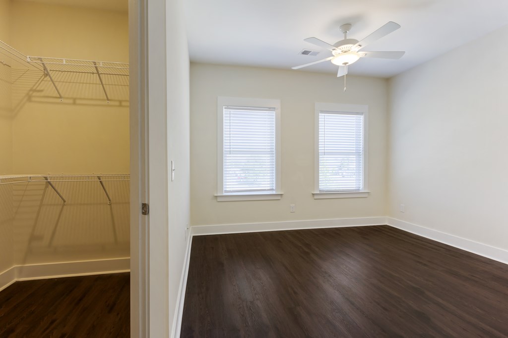 Closet View at Waverly Place, North Charleston, SC, 29418