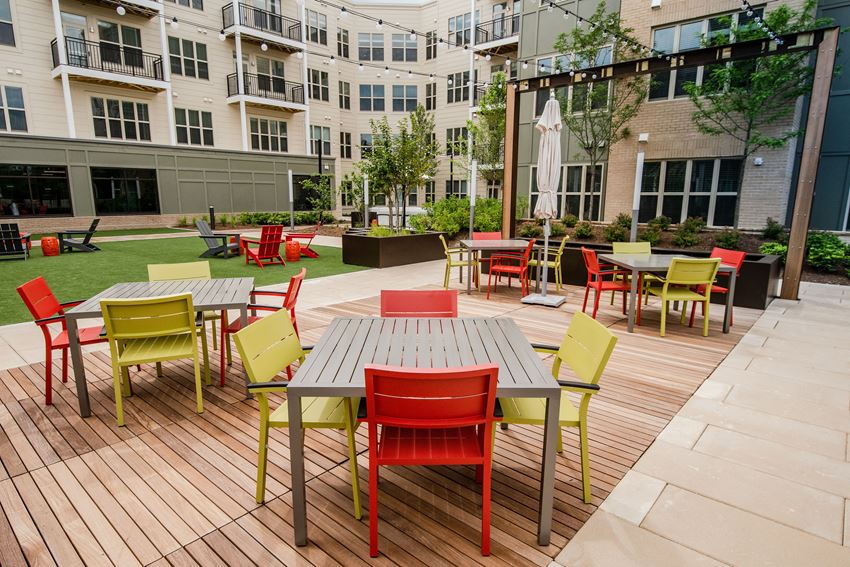 Jamison At Dakota Crossing Apartments, 3750 Jamison St NE, Washington