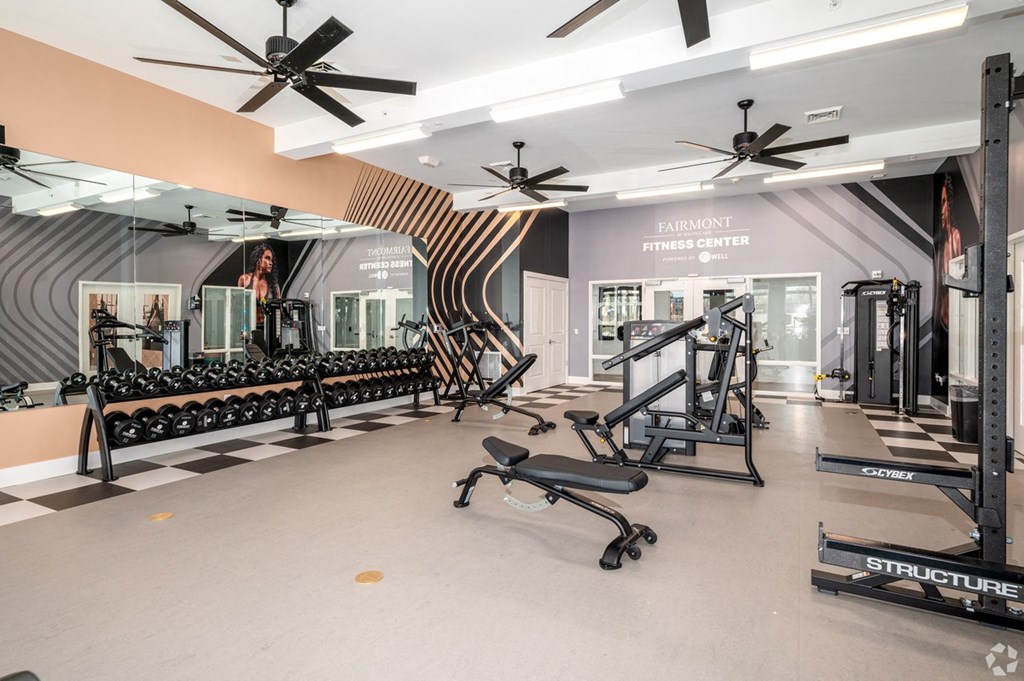 the gym at the monarch luxury apartments in des plaines at Fairmont at South Lake, Bowie, 20716