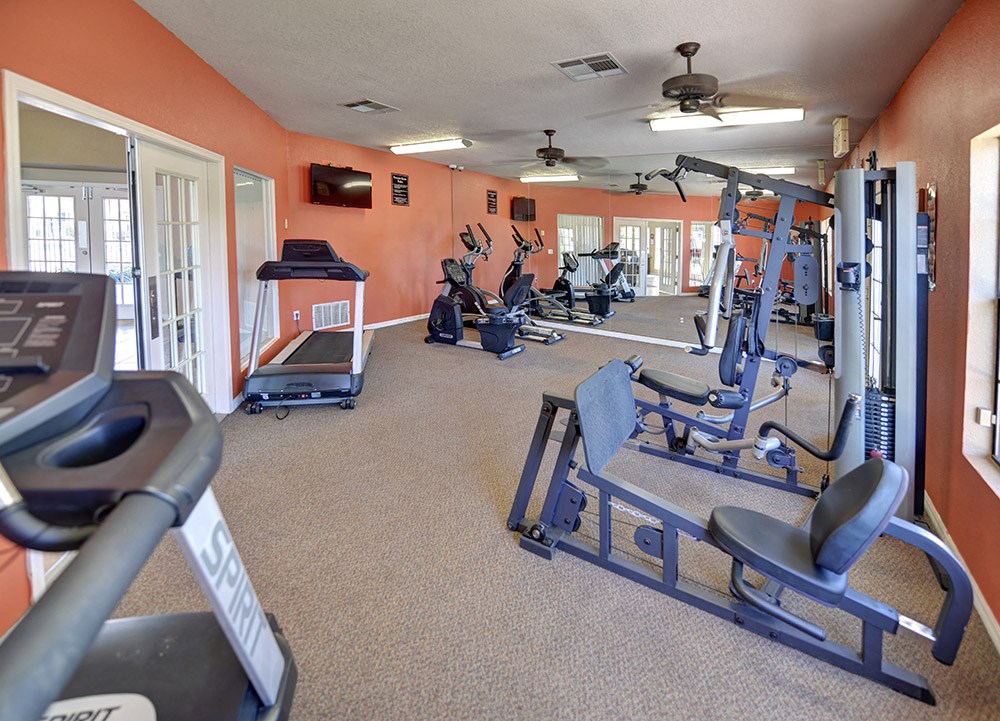 A gym at Cottonwood Crossing, Casa Grande, 85122  