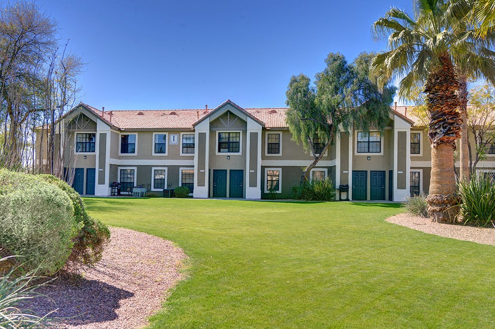 Green Outdoor at Cottonwood Crossing, Casa Grande Arizona 