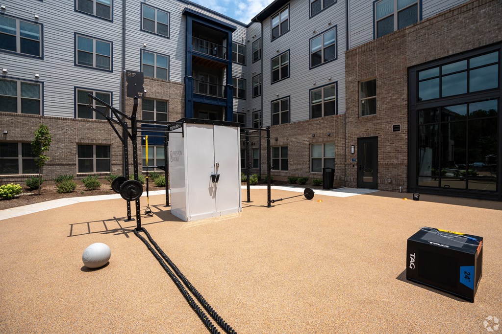 Outdoor fitness strength and conditioning center at Preston Ridge Apartments Cary, NC