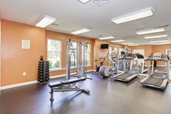 the gym at the preserve apartments