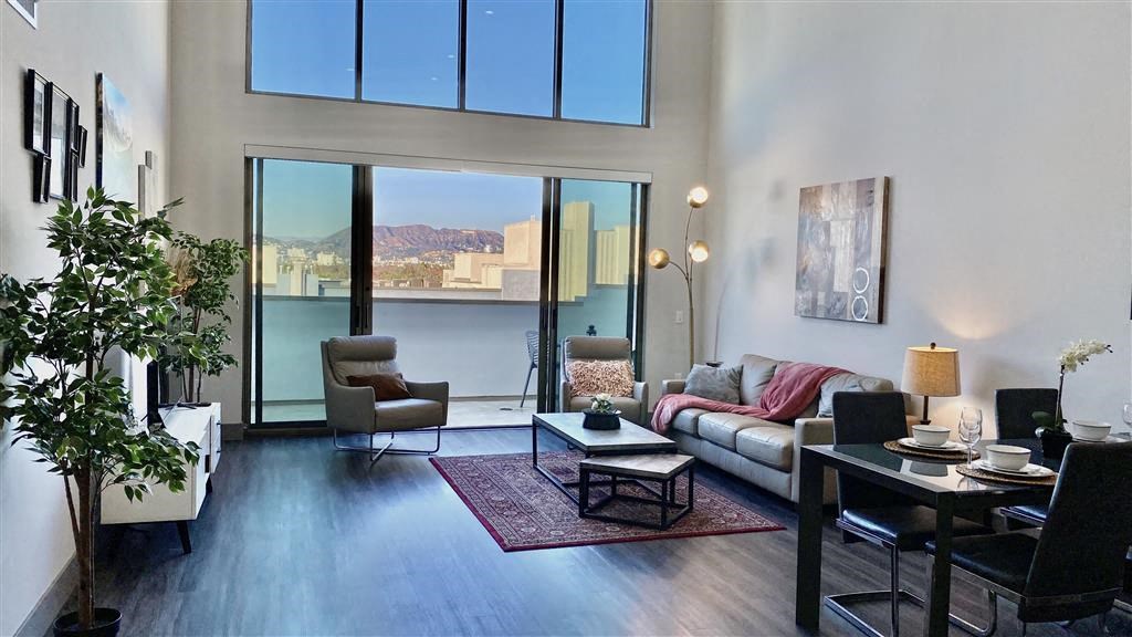 Wood Inspired Plank Flooring at The Mansfield at Miracle Mile, California, 90036