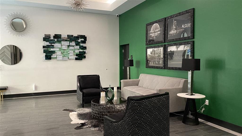 The Mansfield At Miracle Mile Apartments