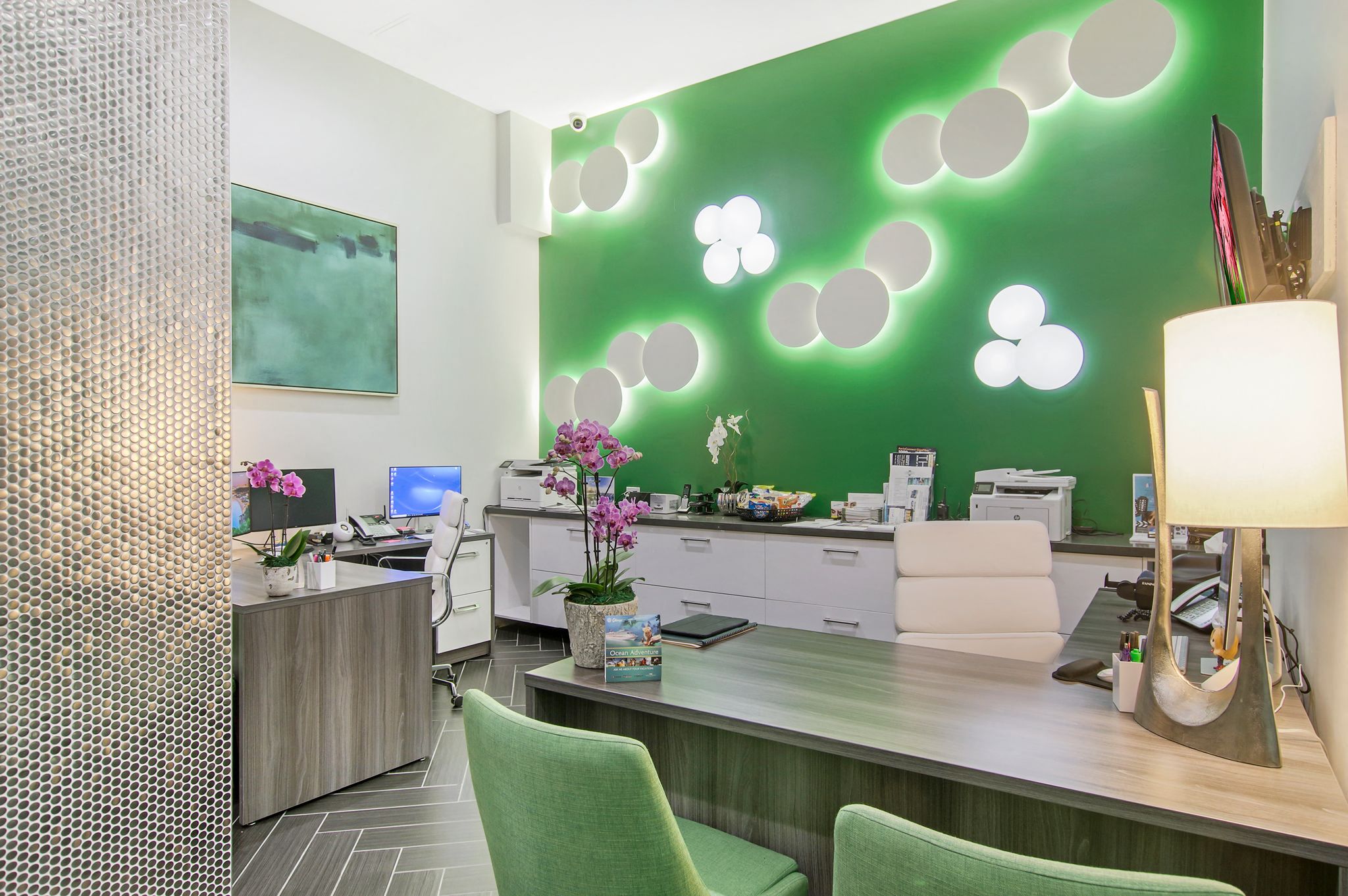 Leasing Office at The Mansfield at Miracle Mile, Los Angeles, 90036