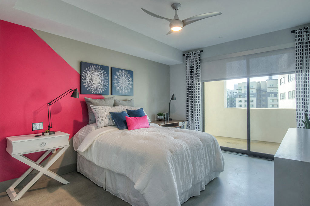 Spacious Bedroom With City Views at The Mansfield at Miracle Mile, Los Angeles, CA , 90036