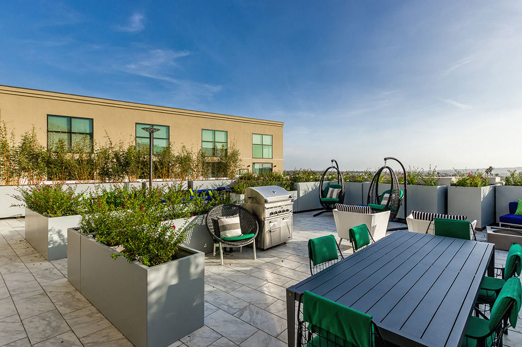 Skyline Deck at Miracle Mile, Los Angeles, CA