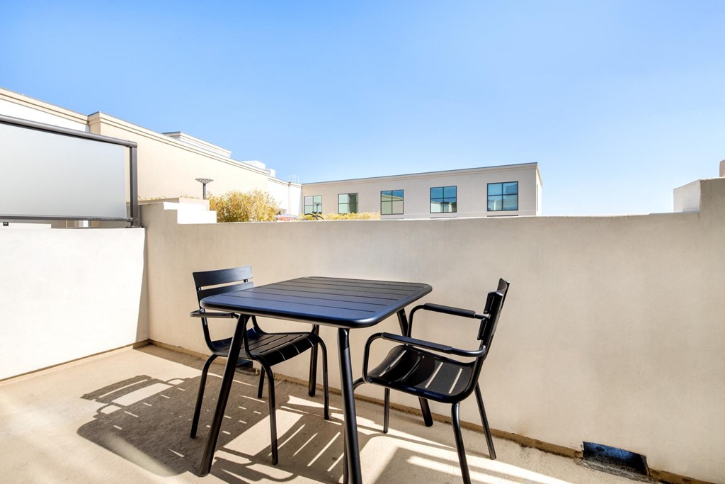 Balconies and Patios Offered at The Mansfield at Miracle Mile, Los Angeles, 90036