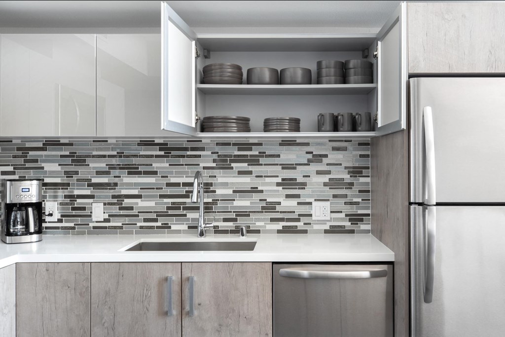 Kitchen Stainless Steel Appliances at The Mansfield at Miracle Mile, Los Angeles, CA, 90036