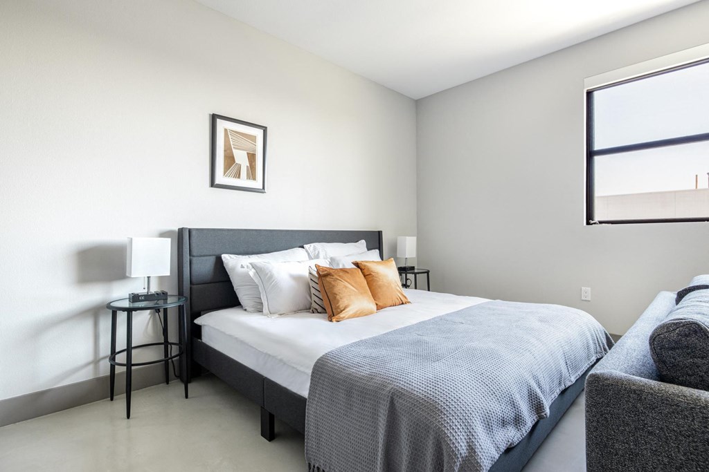 Model Studio Bed Area at The Mansfield at Miracle Mile, Los Angeles, CA