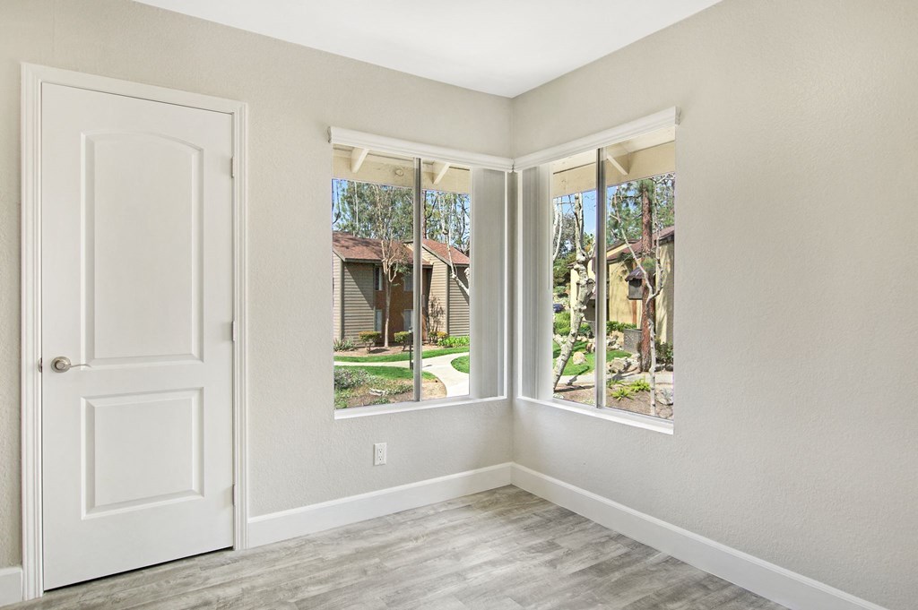 Plenty of Natural Lights at The Trails at San Dimas, San Dimas, California