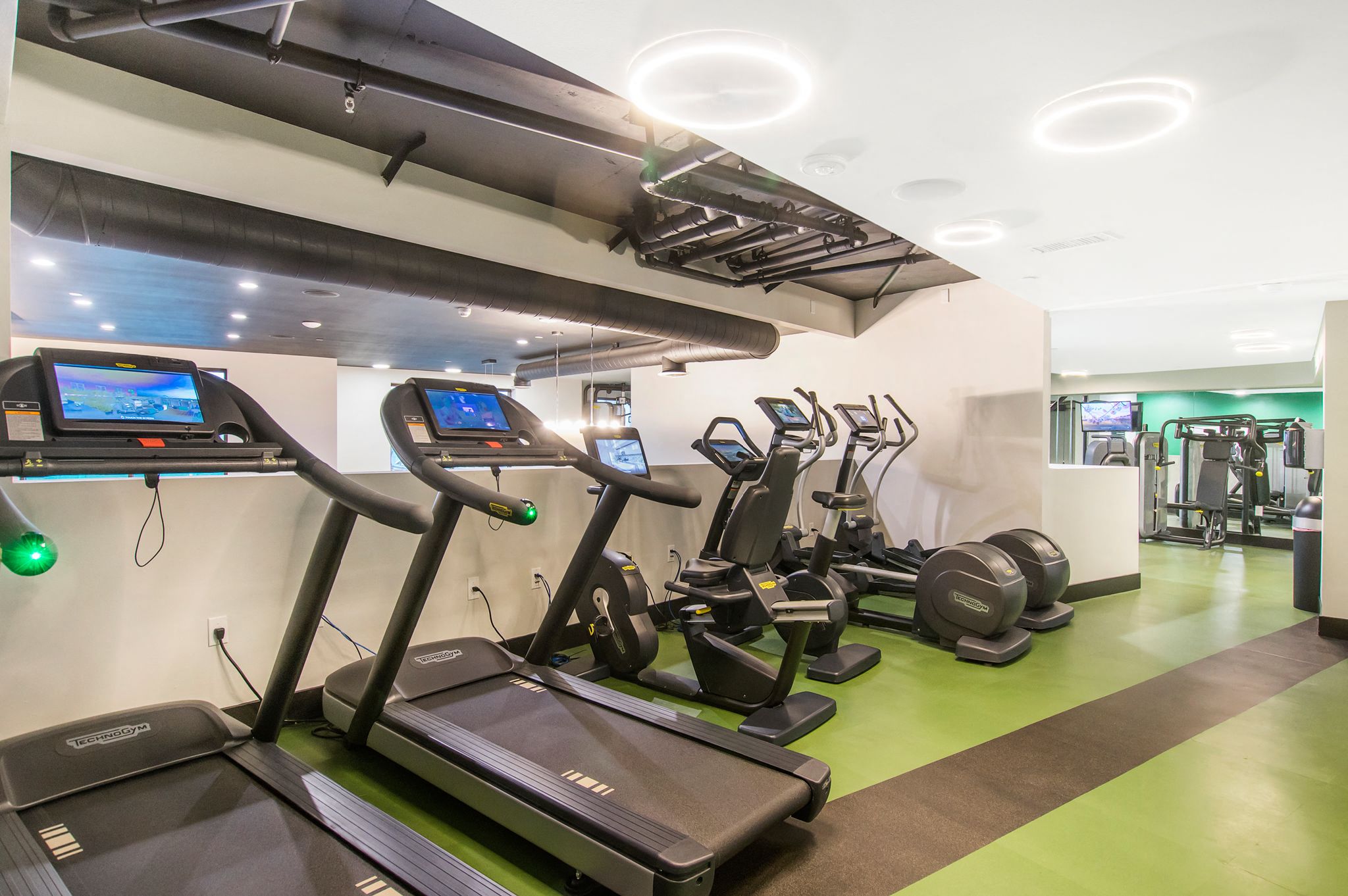 Fully Equipped Fitness Center at The Mansfield at Miracle Mile, Los Angeles, CA
