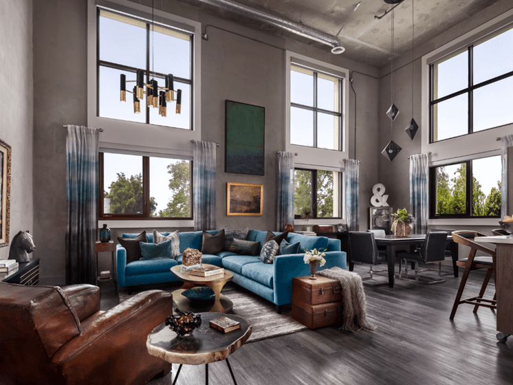 Floor To Ceiling Windows at The Mansfield at Miracle Mile, California, 90036