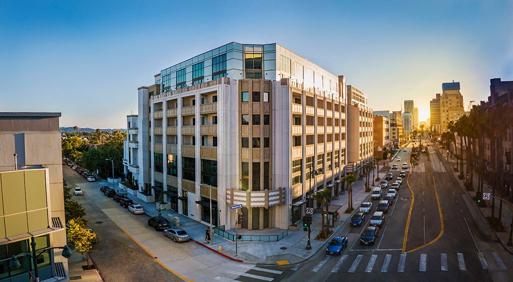 All Access Location at The Mansfield at Miracle Mile, Los Angeles, CA , 90036