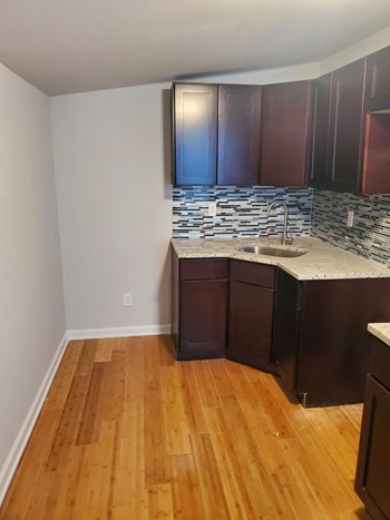 4814 Darrah St Studio Home, Affordable for Rent - Photo Gallery 2