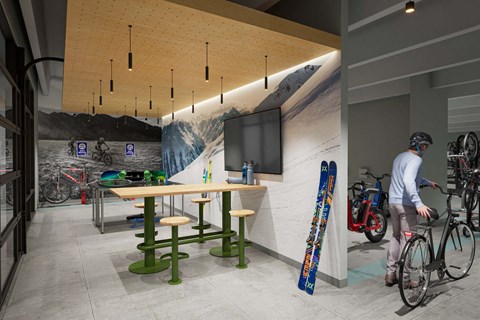 Bike/Ski Room