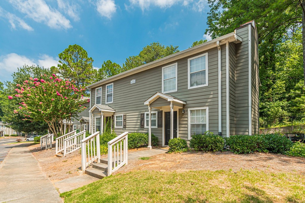 Our apartments at Fields at Peachtree Corners, Norcross, 30092