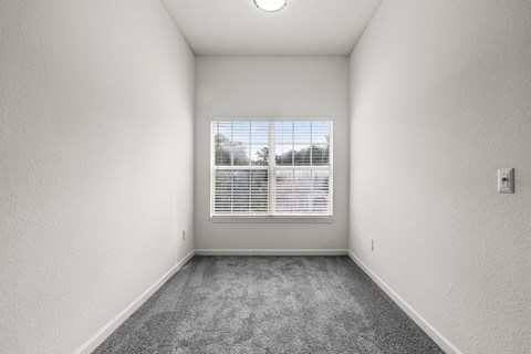 Living room at Eastlake Gardens, Decatur, 30032