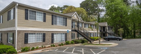 Reserved Resident Parking at Eastlake Gardens, Georgia, 30032