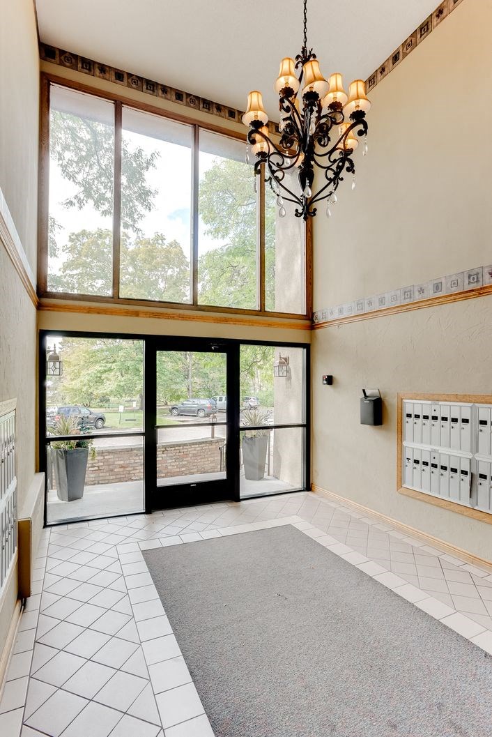 Wayzata Woods Apartments Rentals Wayzata, MN RentCafe