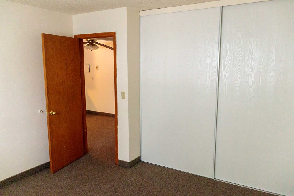 Bedroom  at Aldrich Avenue Apartments, Minneapolis, MN, 55405