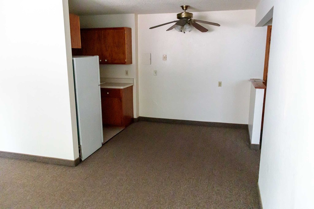 Dining Room  at Aldrich Avenue Apartments, Minneapolis