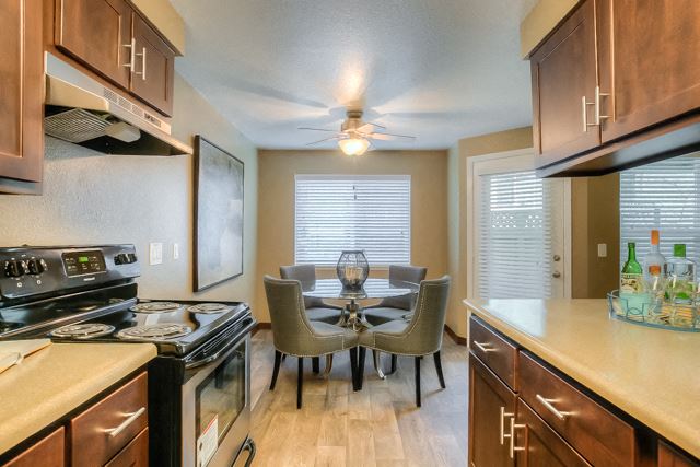 Kitchen And Dining Kitchen And Dining at Parkside Apartments, Gresham, 97080