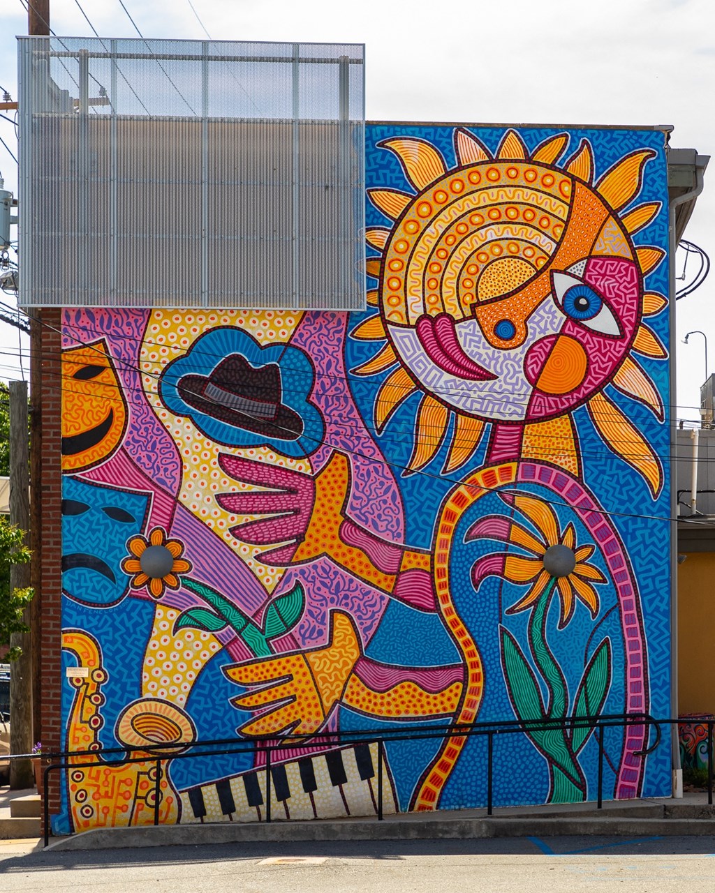 outside, walking distance, art, neighborhood, town, orange