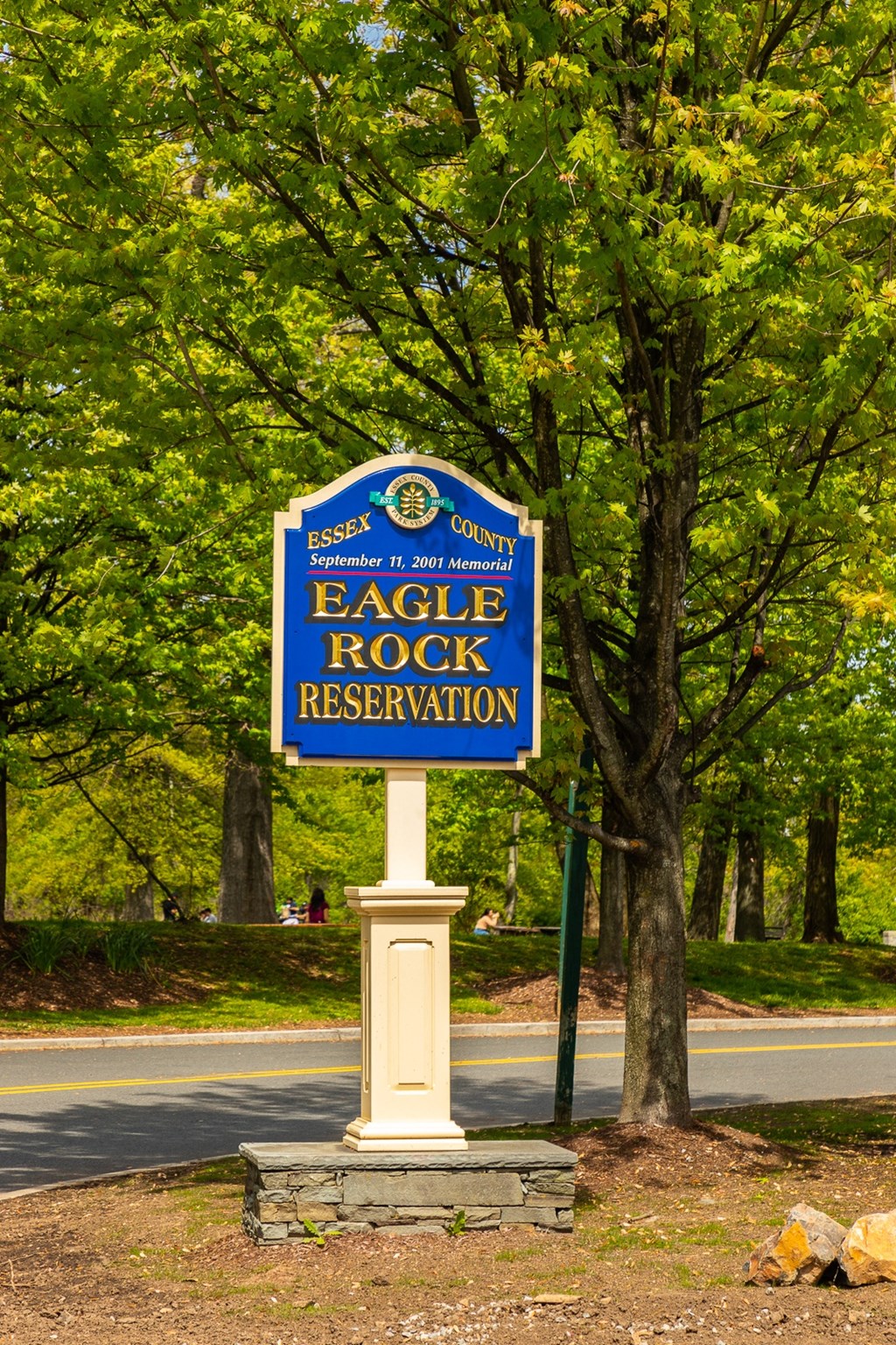 eagle rock, eagle rock reservation, outside, walking distance, neighborhood, town, orange