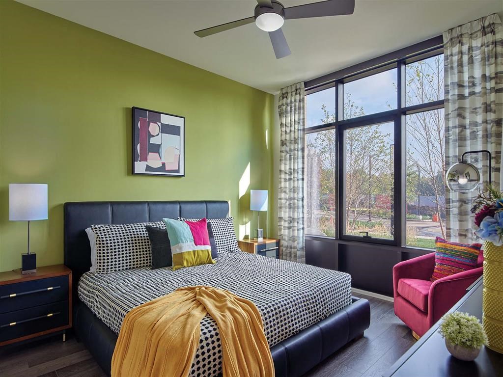 Bright One Bedroom with Accent Wall