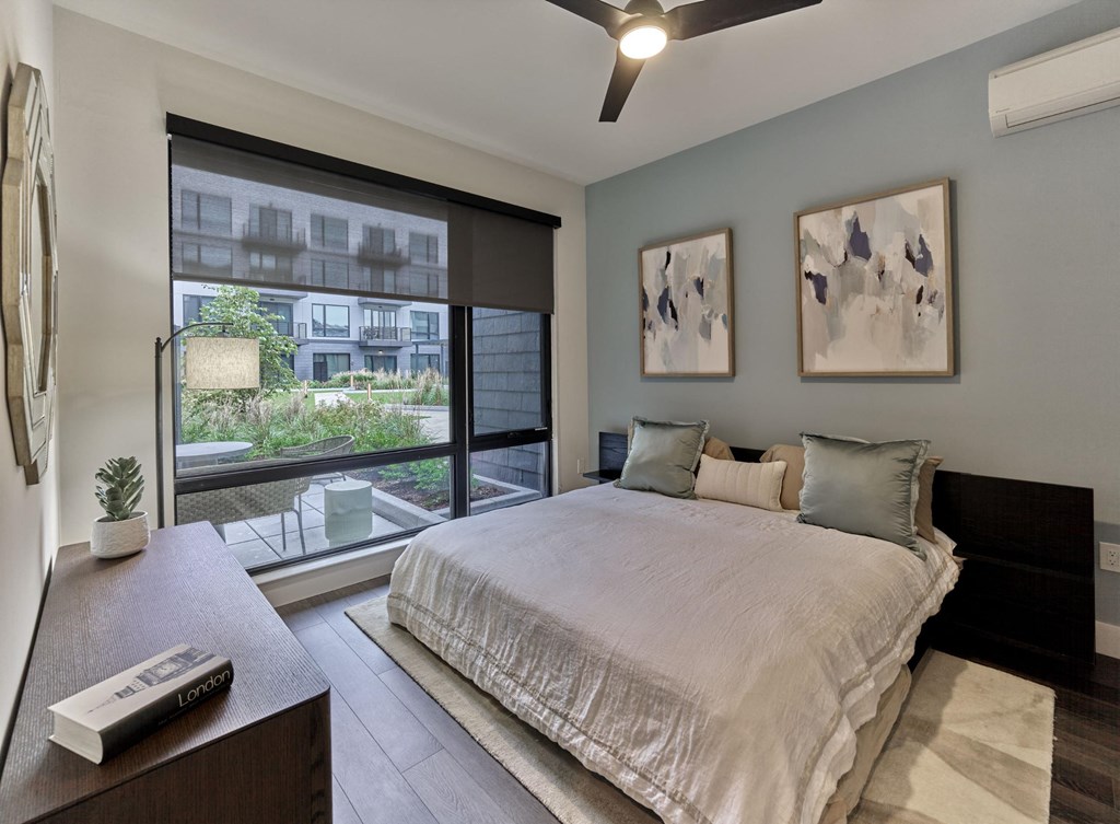 ozy and spacious bedroom at Print House in Hackensack, N