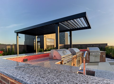 outdoor patio, rooftop, outdoor grill