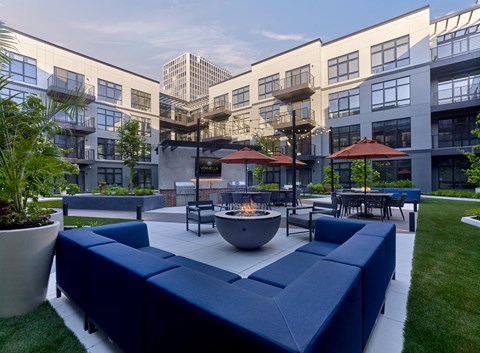 outdoor patio, firepit, outdoor lounge