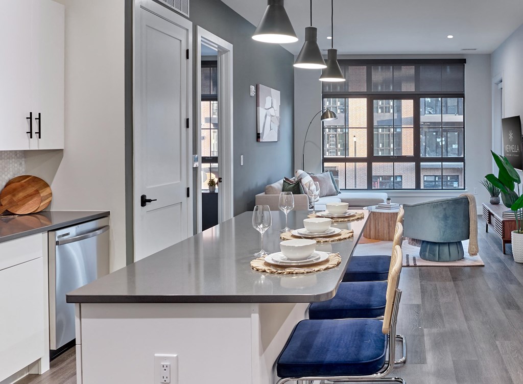 Vermella Broad Street Apartments, 355 Broad Street, Newark, NJ RentCafe