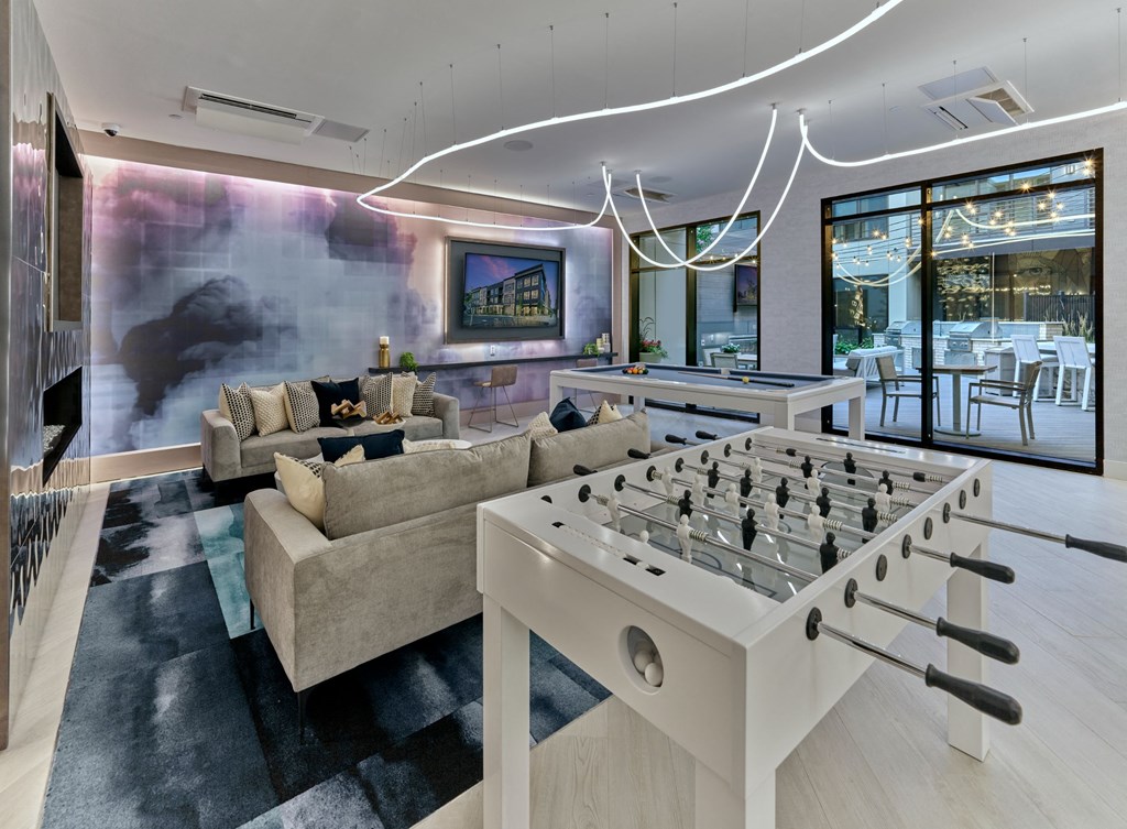 clubroom, game tables, outdoor lounge